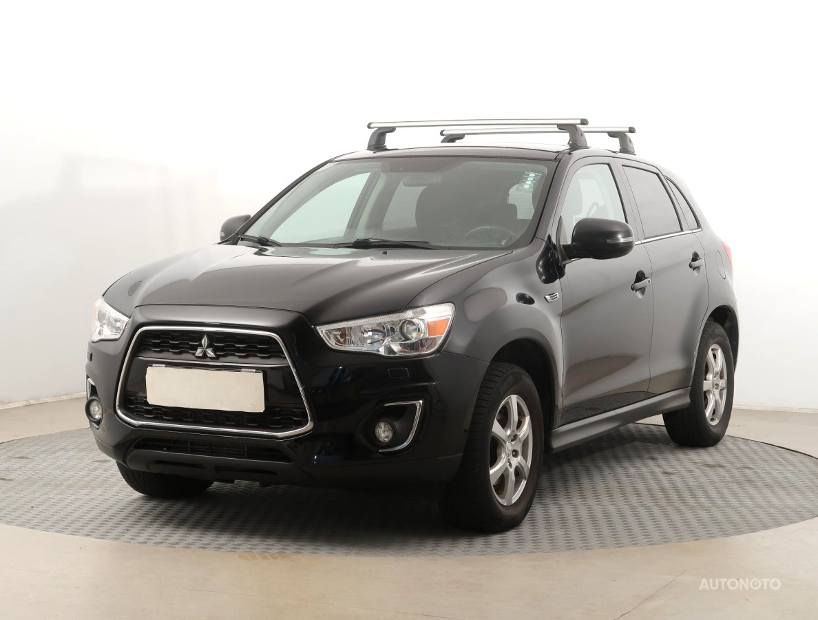 Mitsubishi ASX, 2013 - pohled č. 3