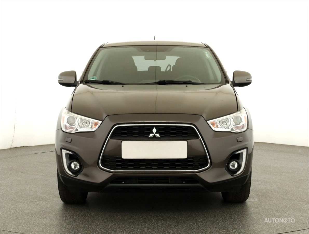 Mitsubishi ASX, 2015 - pohled č. 2