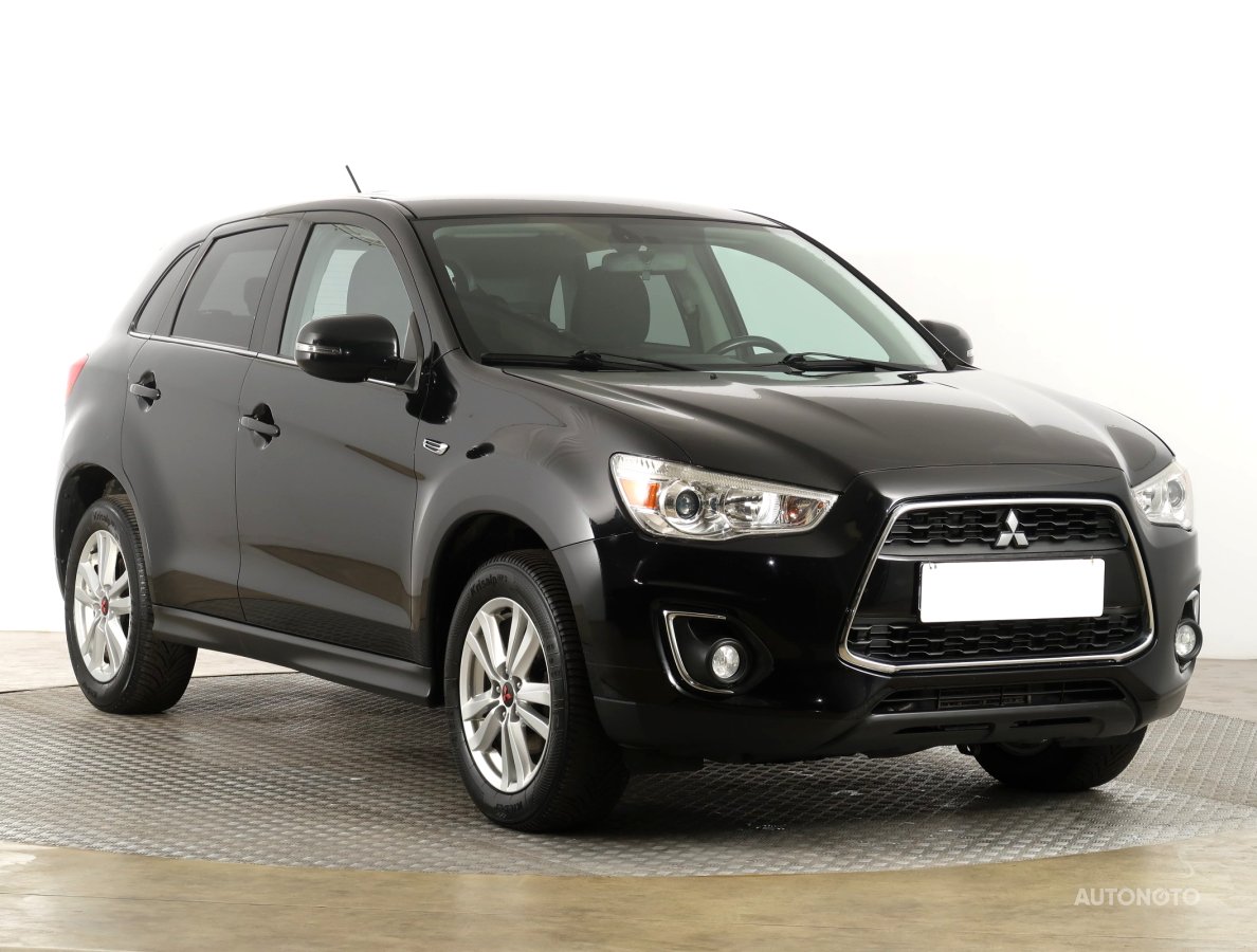 Mitsubishi ASX, 2013 - celkový pohled