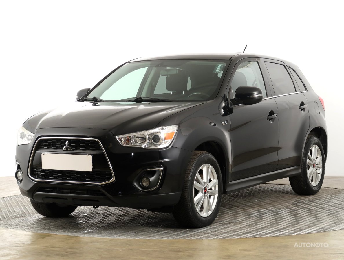 Mitsubishi ASX, 2013 - pohled č. 3