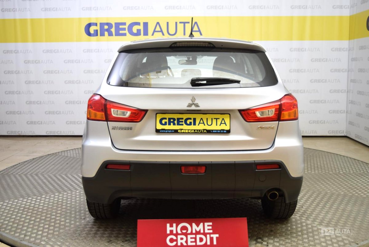 Mitsubishi ASX, 2011 - pohled č. 4