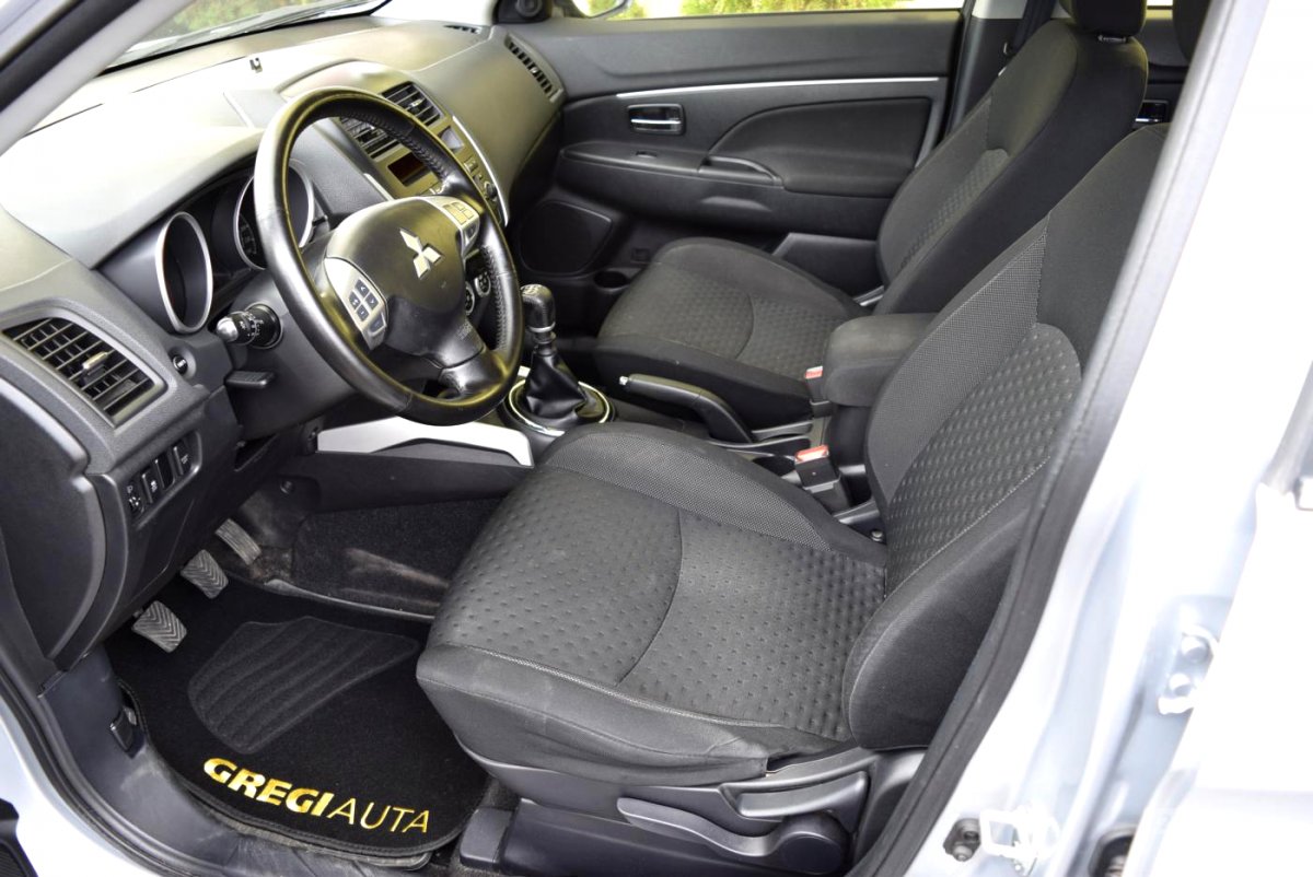 Mitsubishi ASX, 2011 - pohled č. 8