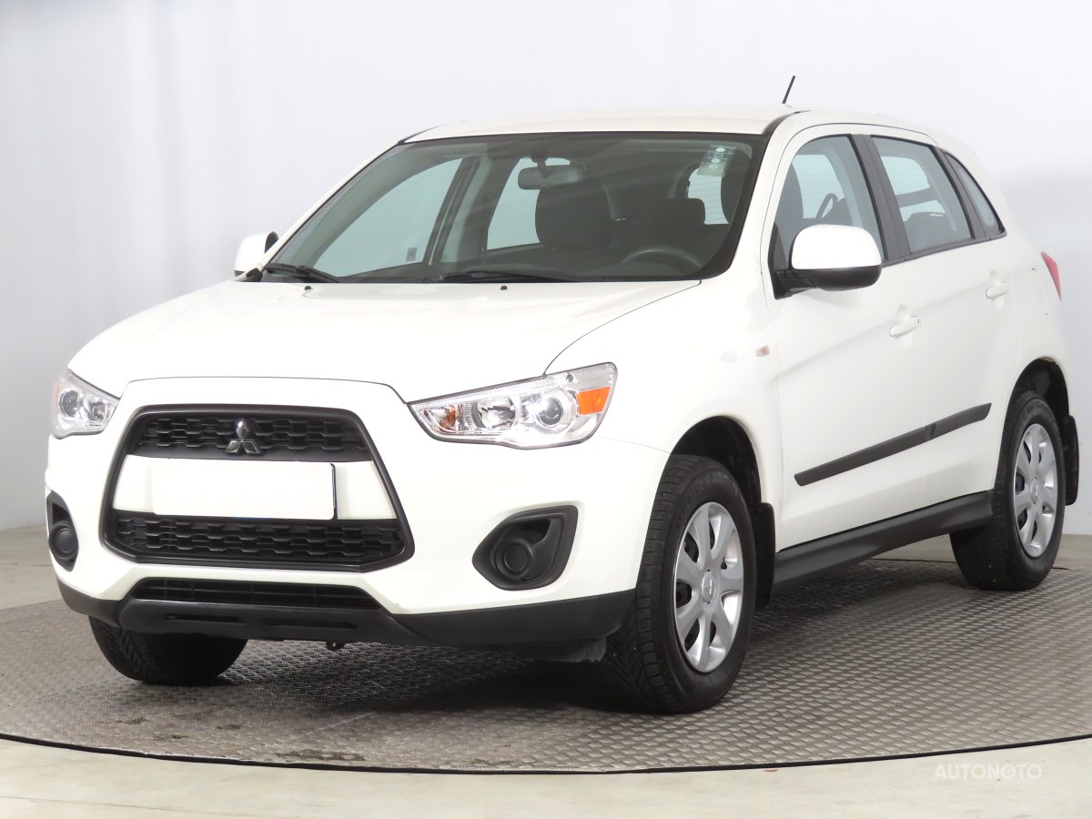 Mitsubishi ASX, 2015 - pohled č. 3