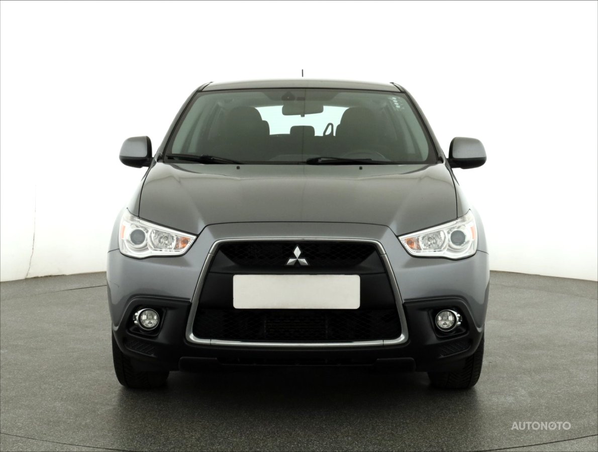 Mitsubishi ASX, 2011 - pohled č. 2