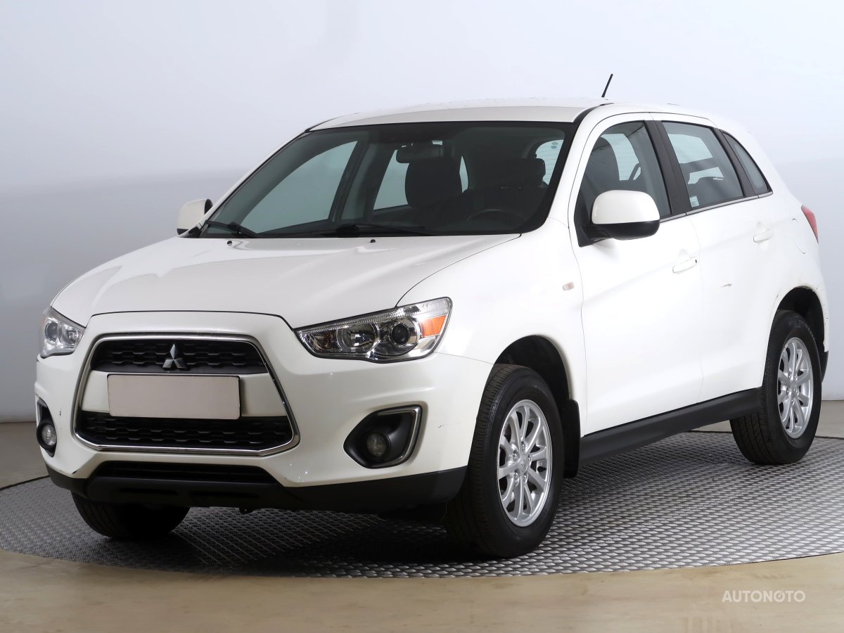 Mitsubishi ASX, 2014 - pohled č. 3