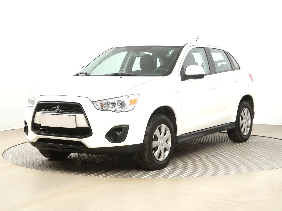 Mitsubishi ASX, 2014 - pohled č. 3