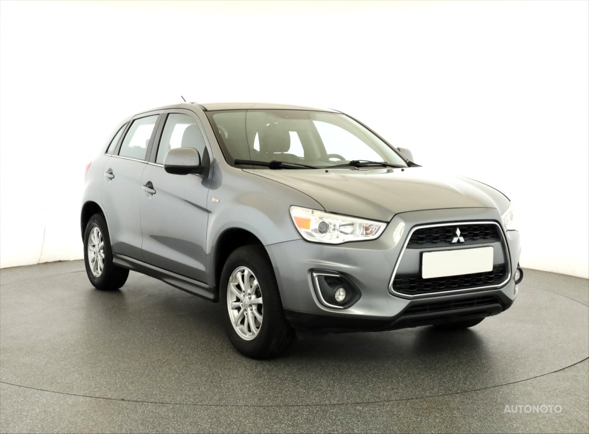 Mitsubishi ASX, 2013 - celkový pohled