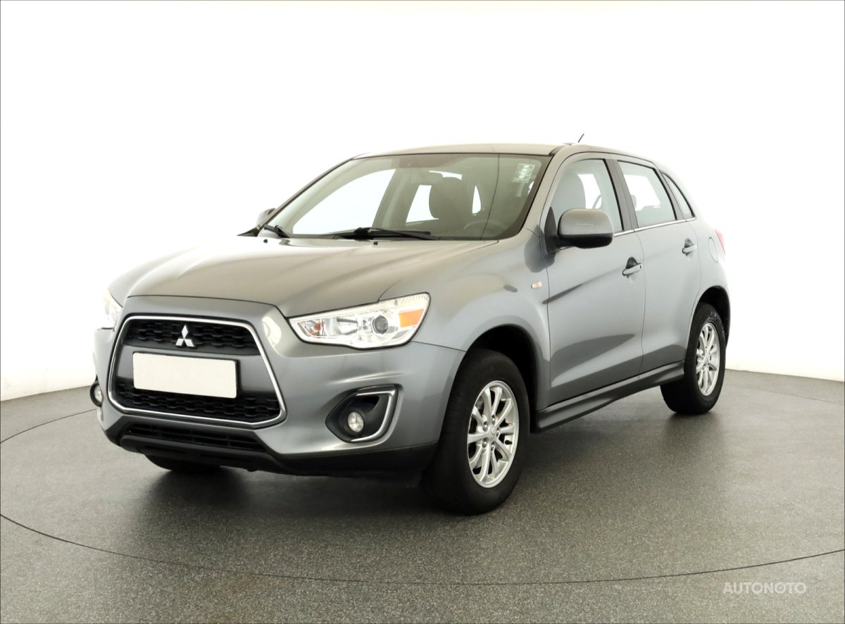 Mitsubishi ASX, 2013 - pohled č. 3