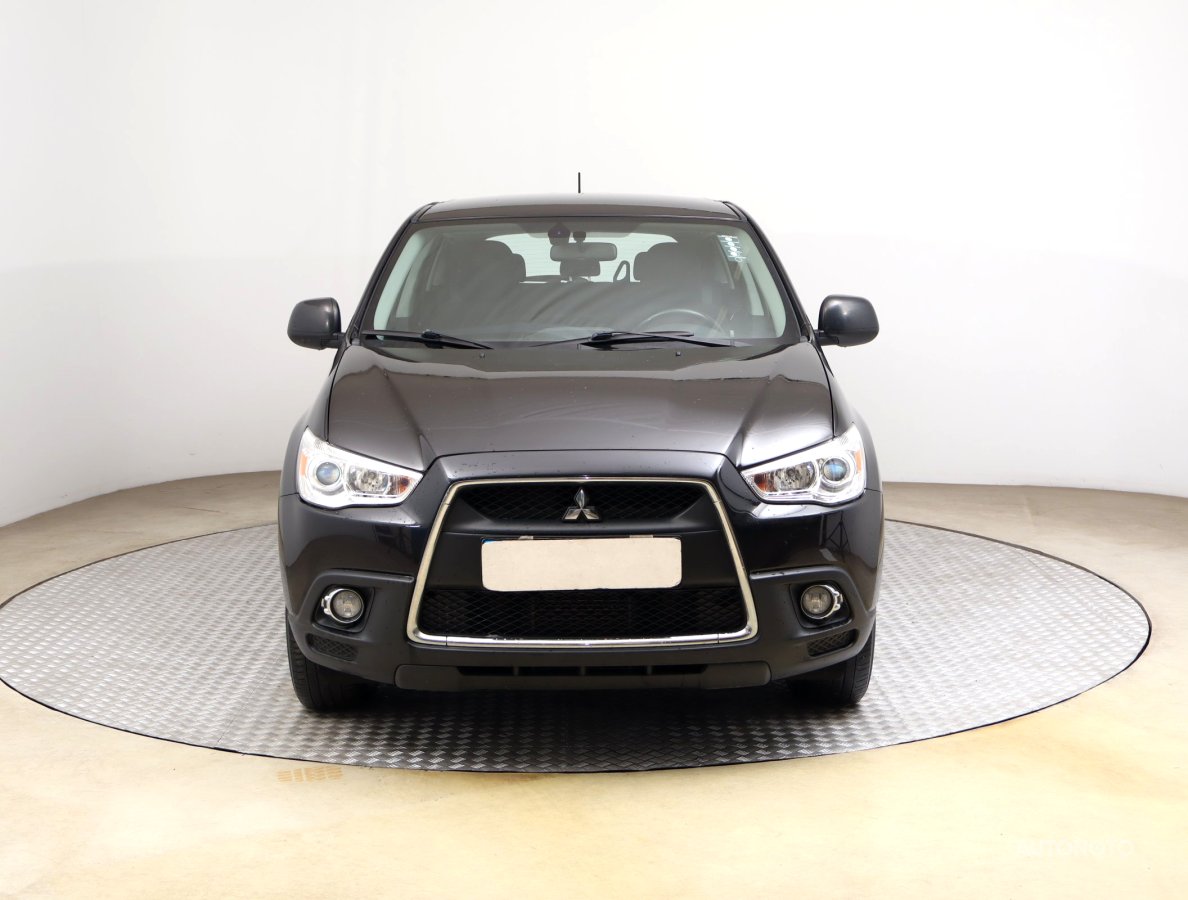 Mitsubishi ASX, 2011 - pohled č. 2