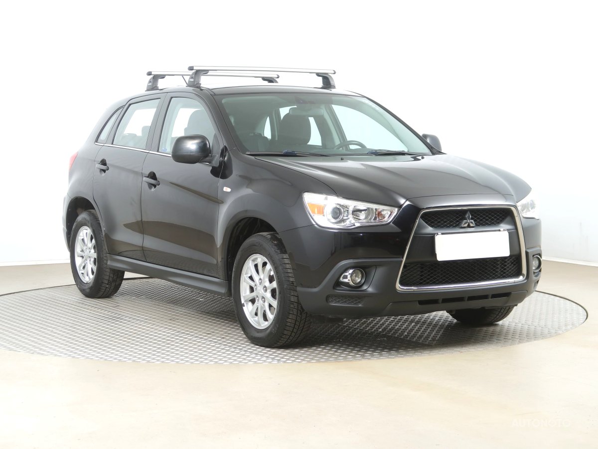 Mitsubishi ASX, 2013 - celkový pohled