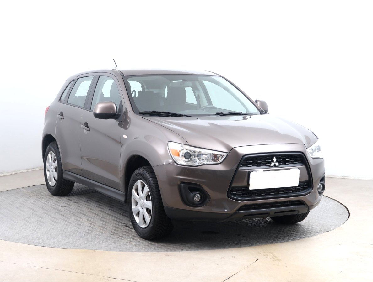 Mitsubishi ASX, 2014 - celkový pohled