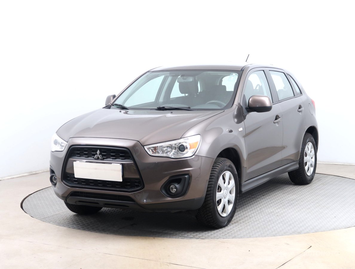 Mitsubishi ASX, 2014 - pohled č. 3