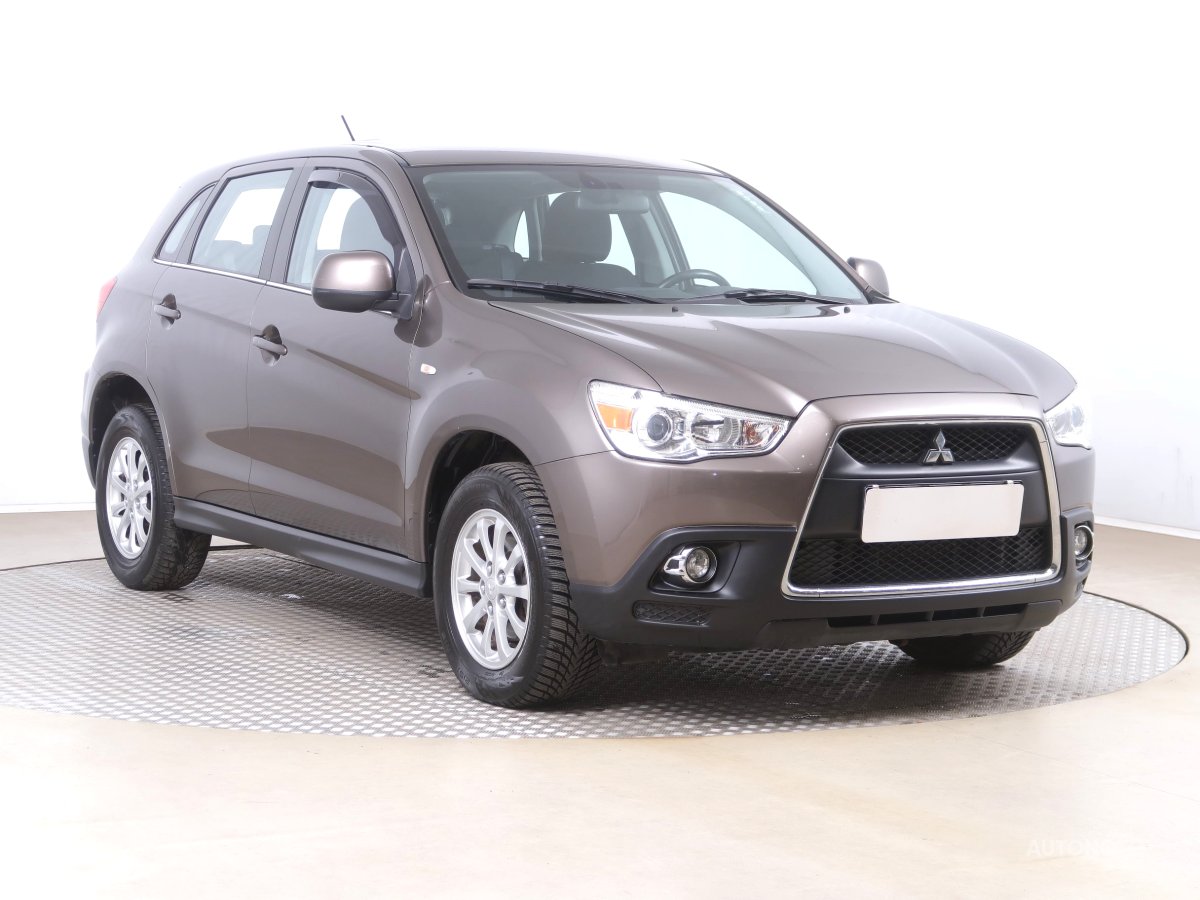 Mitsubishi ASX, 2012 - celkový pohled