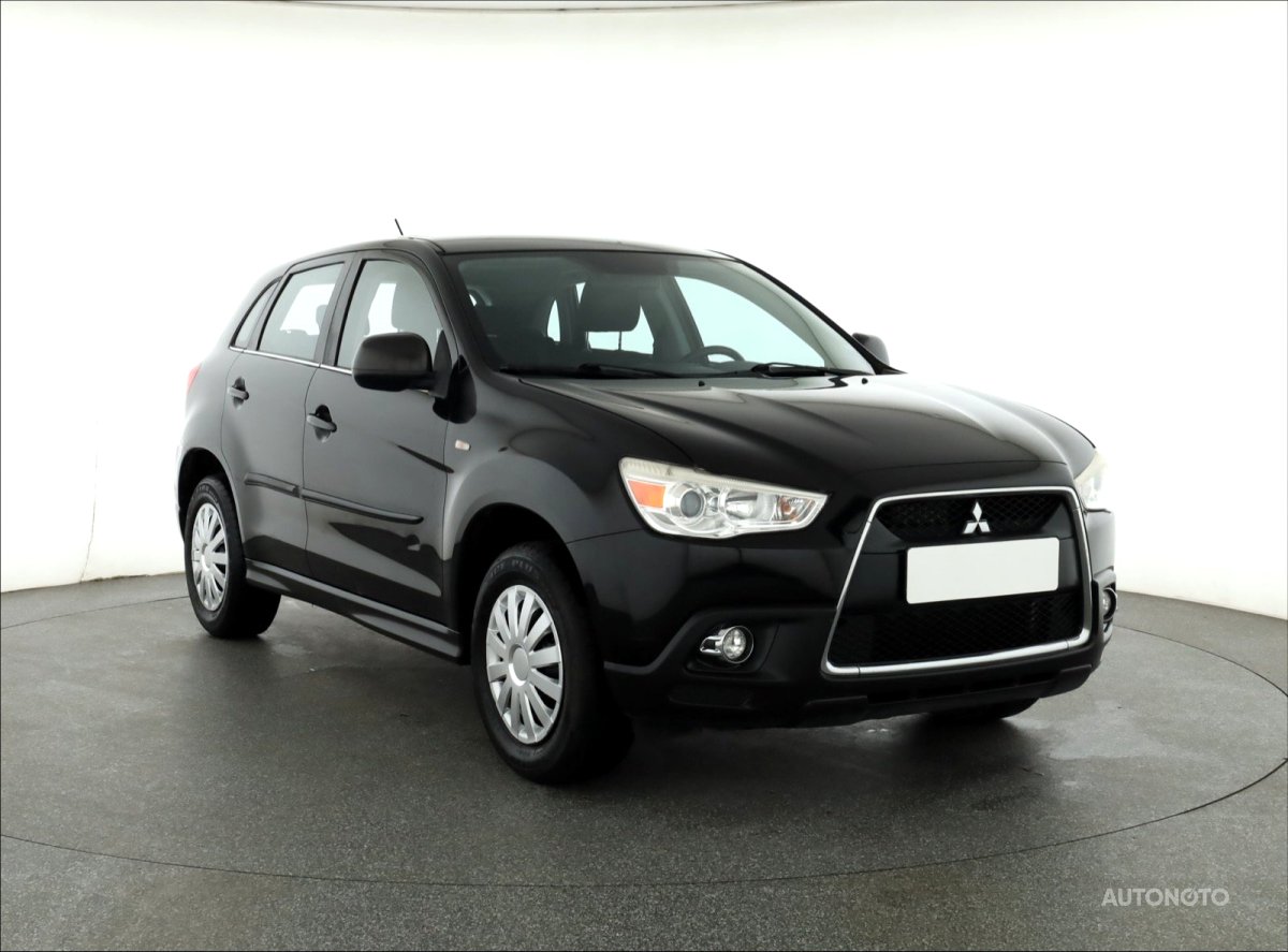 Mitsubishi ASX, 2013 - celkový pohled