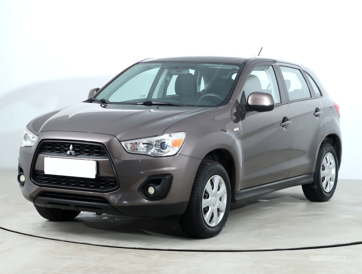 Mitsubishi ASX, 2015 - pohled č. 3