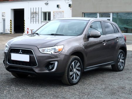 Mitsubishi ASX, 2015 - pohled č. 3