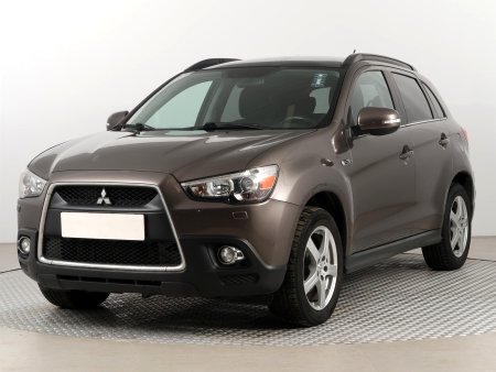 Mitsubishi ASX, 2011 - pohled č. 3