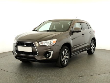 Mitsubishi ASX, 2015 - pohled č. 3