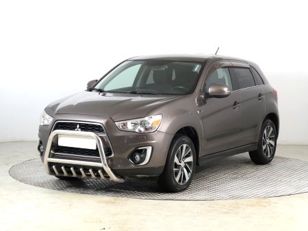 Mitsubishi ASX, 2015 - pohled č. 3