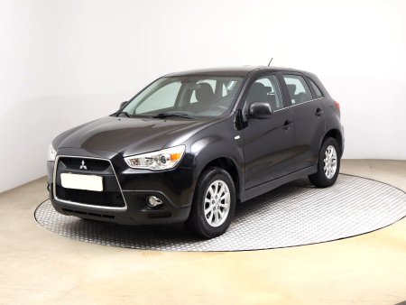 Mitsubishi ASX, 2011 - pohled č. 3