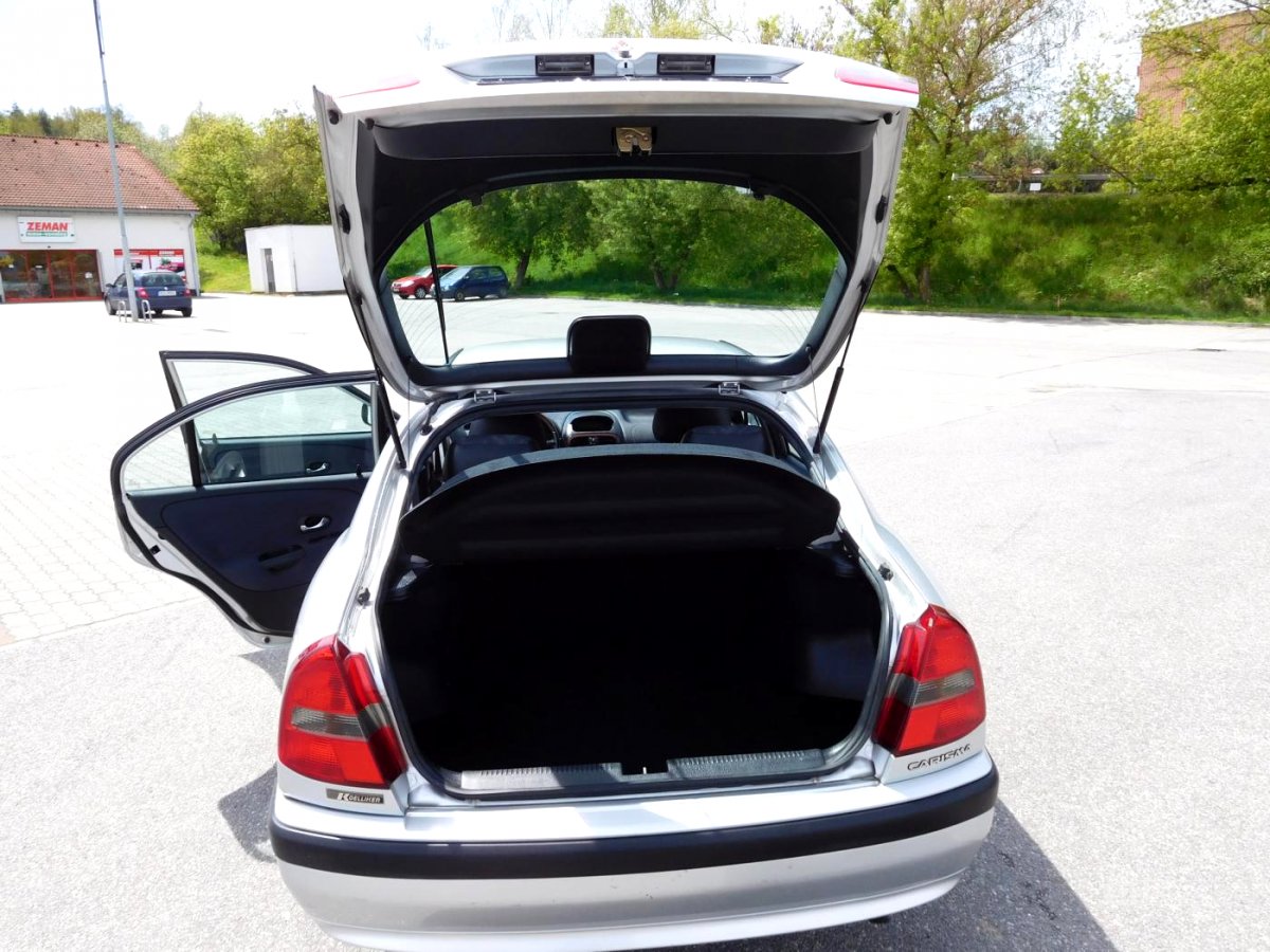 Mitsubishi Carisma, 2001 - pohled č. 14