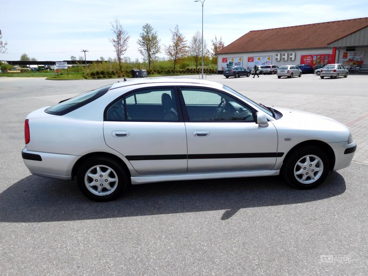 Mitsubishi Carisma, 2001 - pohled č. 6