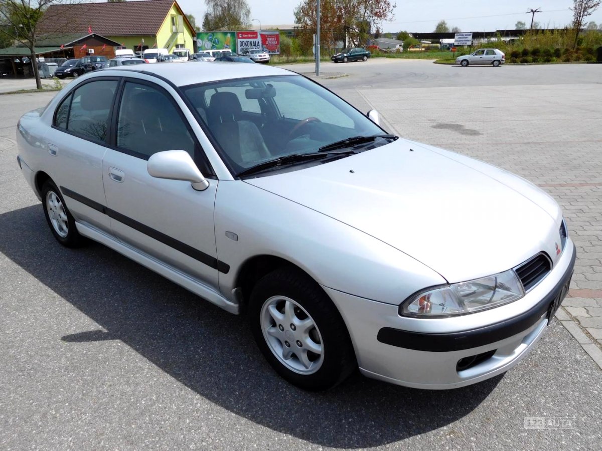 Mitsubishi Carisma, 2001 - pohled č. 7