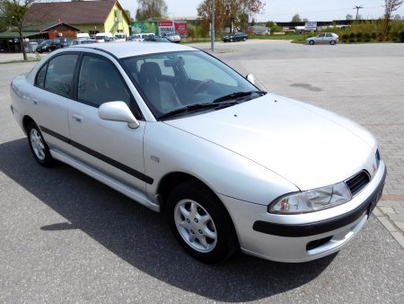 Mitsubishi Carisma, 2001 - pohled č. 7