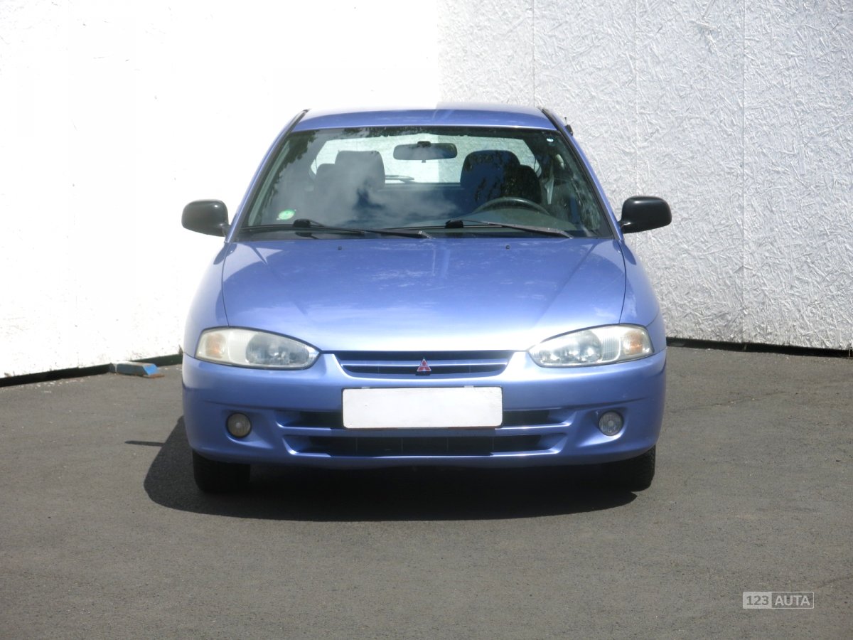 Mitsubishi Colt, 1998 - pohled č. 2