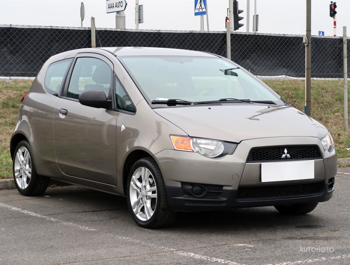 Mitsubishi Colt, 2011 - celkový pohled