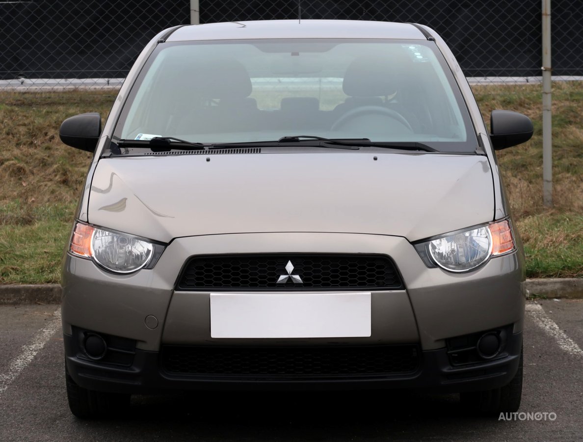 Mitsubishi Colt, 2011 - pohled č. 2