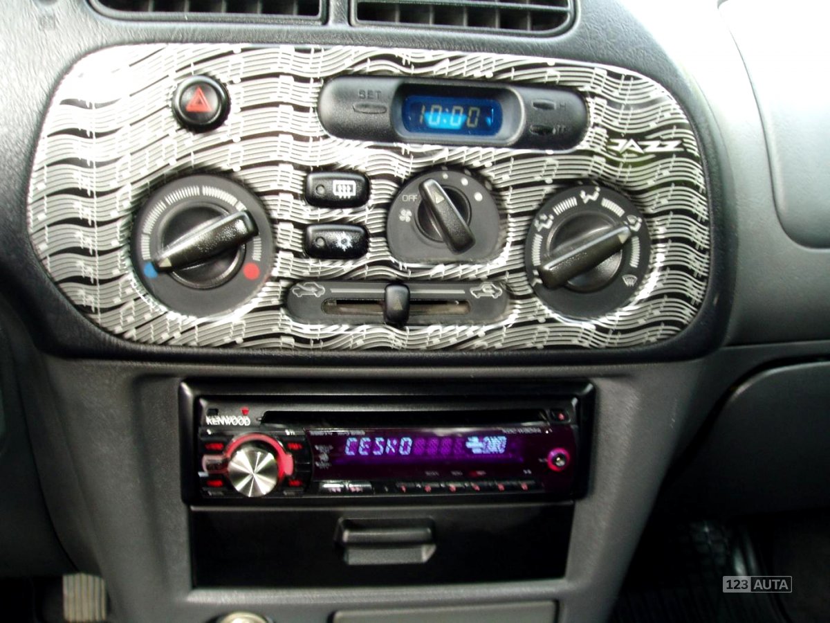 Mitsubishi Colt, 2000 - pohled č. 10