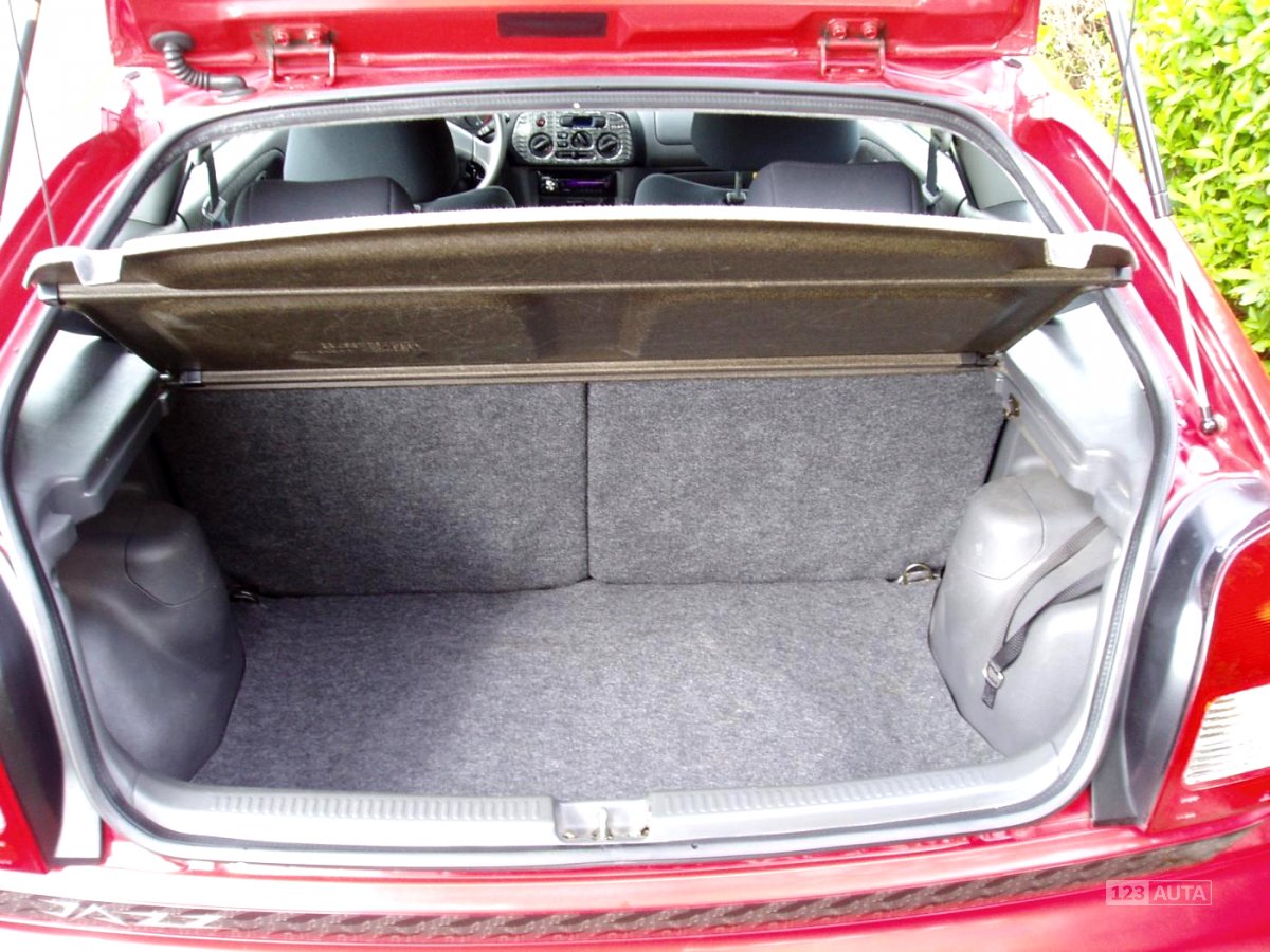 Mitsubishi Colt, 2000 - pohled č. 12