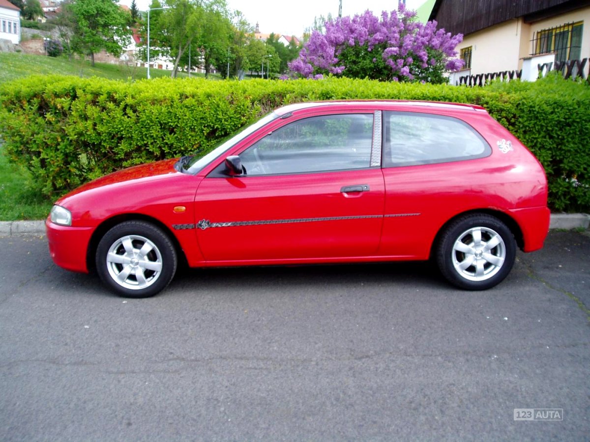 Mitsubishi Colt, 2000 - pohled č. 2