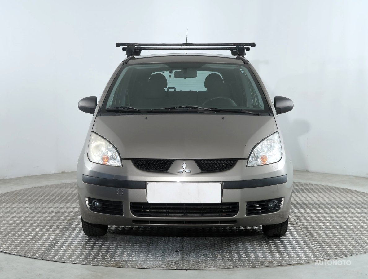 Mitsubishi Colt, 2008 - pohled č. 2