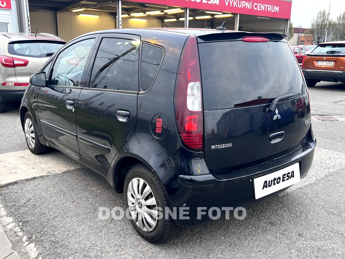 Mitsubishi Colt, 2008 - pohled č. 2