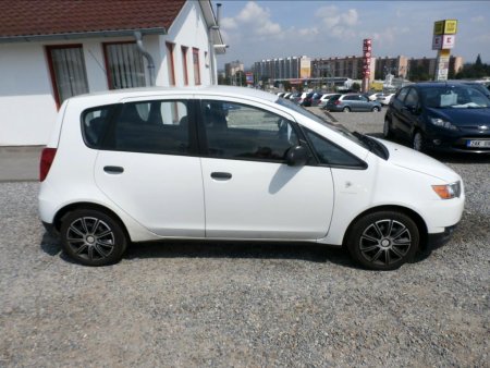 Mitsubishi Colt, 2009 - pohled č. 4