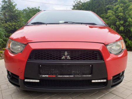 Mitsubishi Colt, 2009 - pohled č. 2
