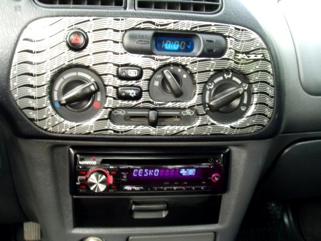 Mitsubishi Colt, 2000 - pohled č. 10