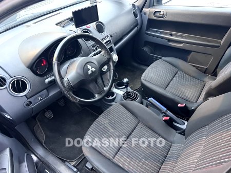 Mitsubishi Colt, 2008 - pohled č. 3