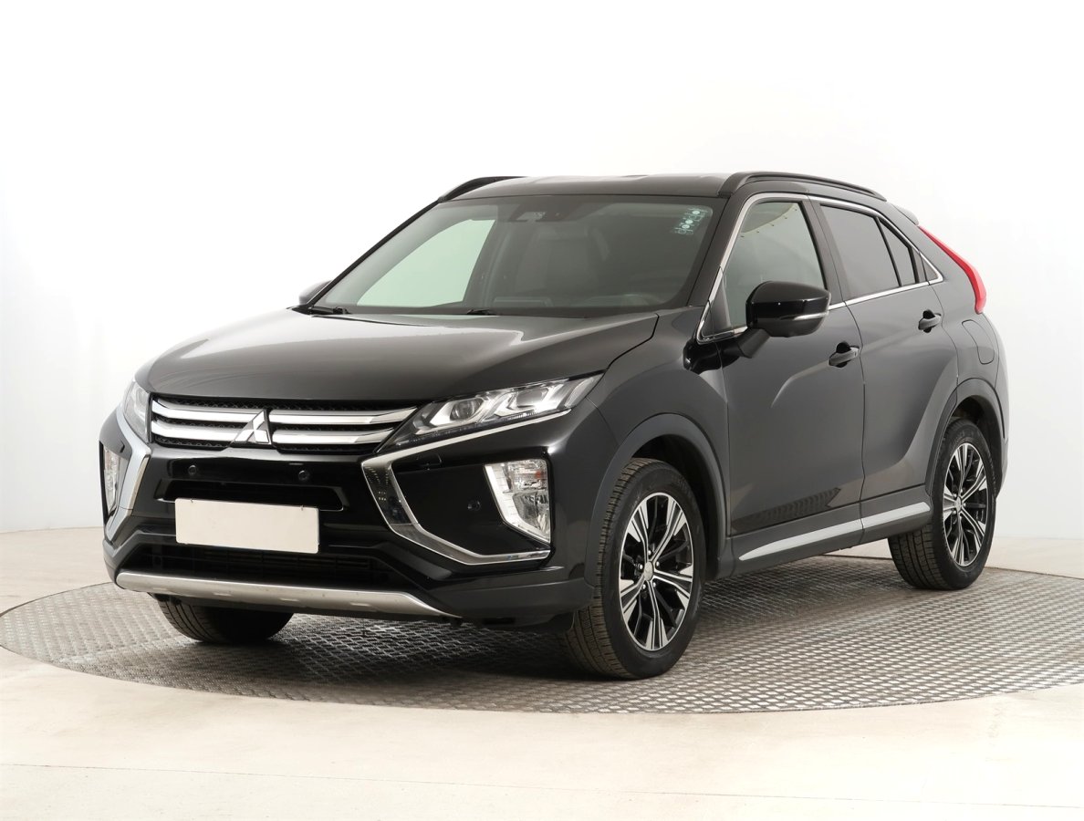 Mitsubishi Eclipse Cross, 2019 - pohled č. 3