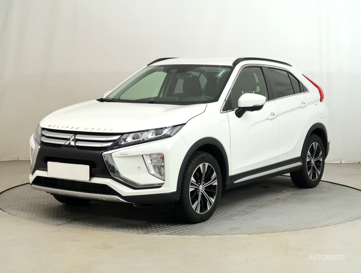 Mitsubishi Eclipse Cross, 2018 - pohled č. 3