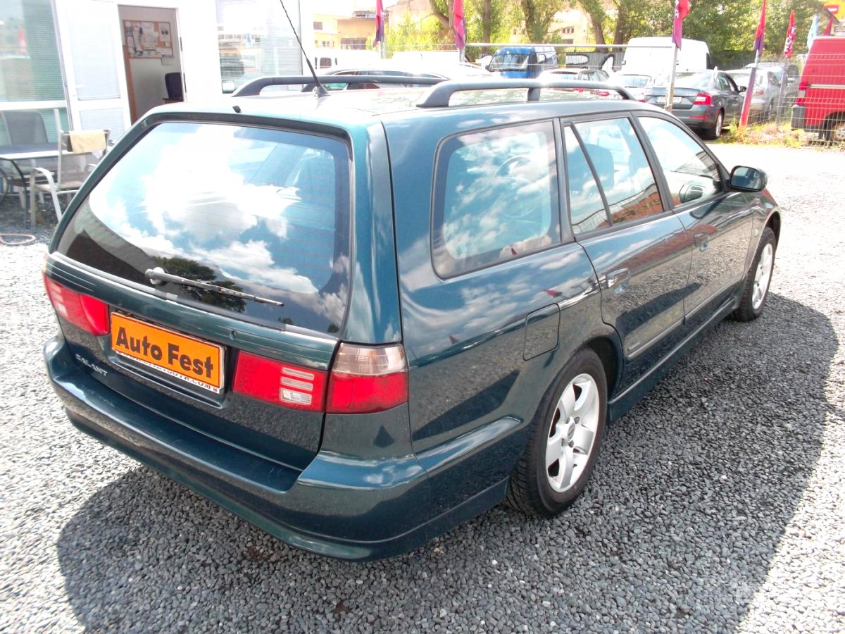 Mitsubishi Galant, 2002 - pohled č. 5