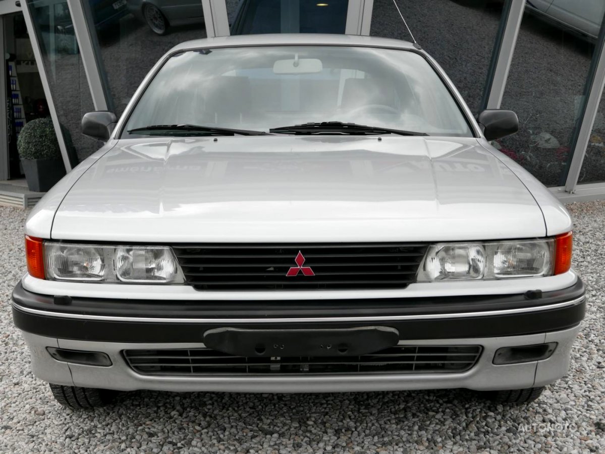 Mitsubishi Galant, 1991 - pohled č. 3