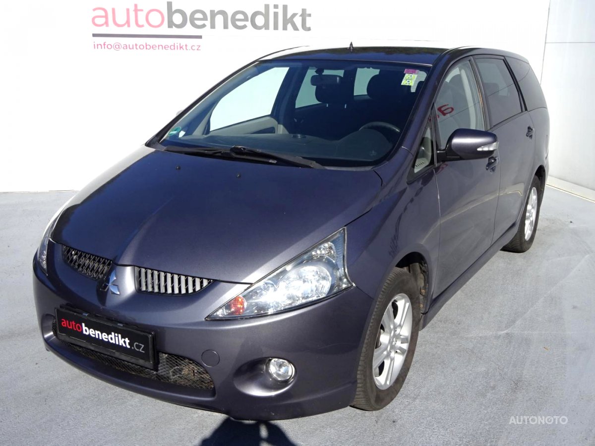 Mitsubishi Grandis, 2009 - celkový pohled