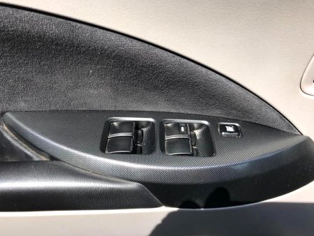 Mitsubishi Grandis, 2005 - pohled č. 8