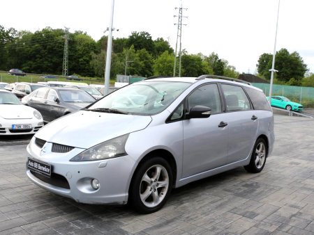 Mitsubishi Grandis, 2005 - pohled č. 3