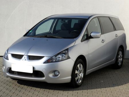 Mitsubishi Grandis, 2008 - pohled č. 3