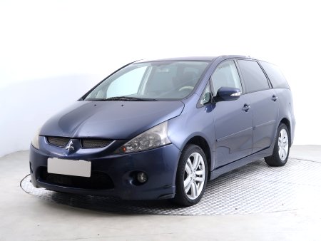 Mitsubishi Grandis, 2005 - pohled č. 3