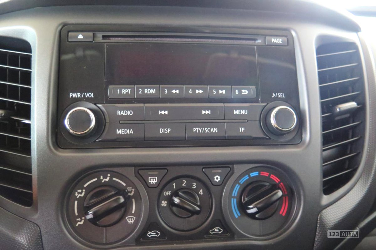 Mitsubishi L200, 2016 - pohled č. 12